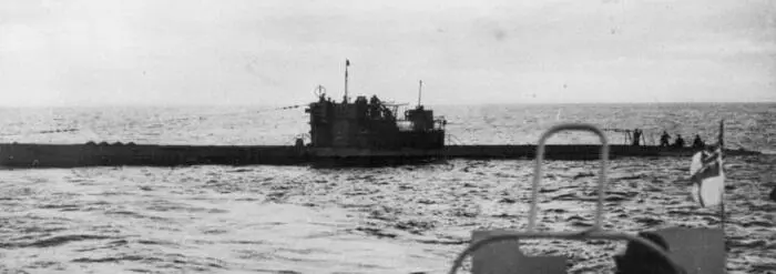 Подводная лодка U1305 Капитуляция англичанам Май 1945 года Подводные лодки - фото 309