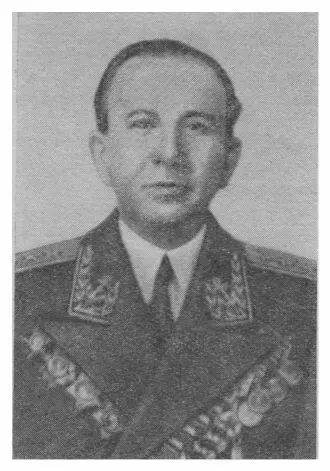 Адмирал В Ф ТРИБУЦ Владимир Филиппович Трибуц с 1939 по 1947 год командовал - фото 88