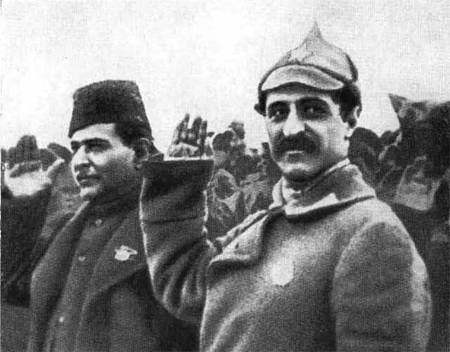 H H Нариманов и Г К Орджоникидзе на параде Баку Не ранее февраля 1921 г - фото 38