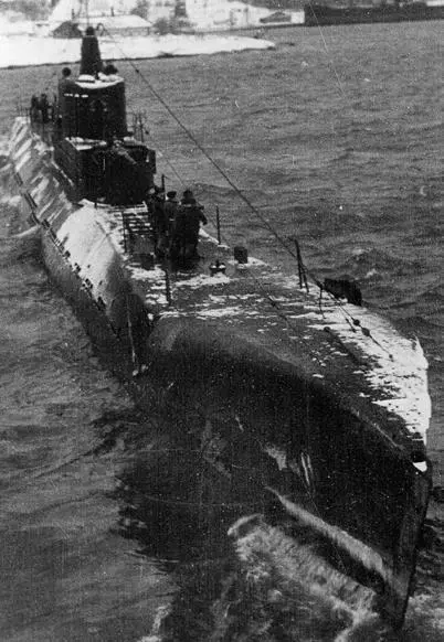 Подводная лодка XIV серии тип Крейсерская заложена 5 февраля 1938 года на - фото 116