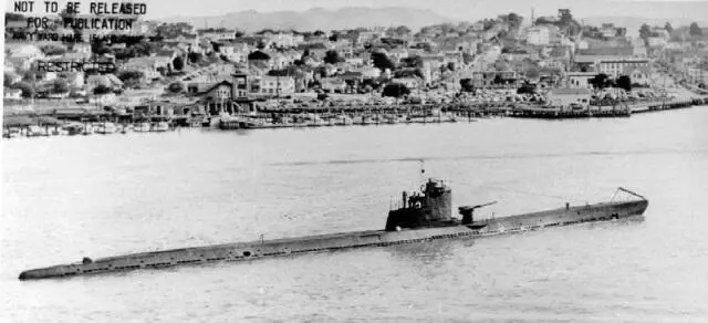 Подводная лодка С55 во время межтеатрового перехода 1942 год Подводная - фото 208
