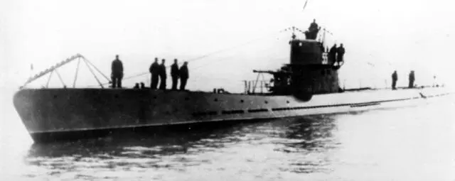 Подводная лодка С55 Подводная лодка С55 Швартовка к пирсу Подводная - фото 209