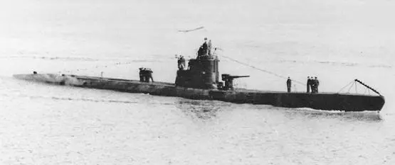 Подводная лодка IXбис серии заложена 24 ноября 1936 года на заводе 194 им - фото 213