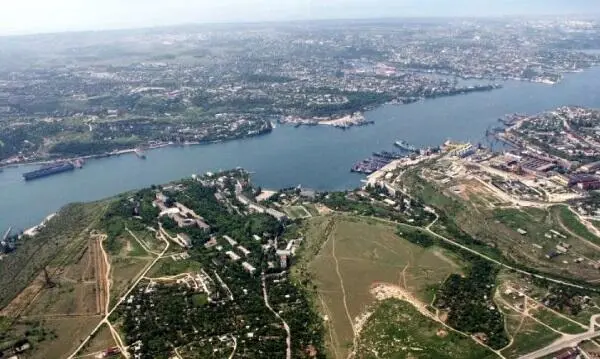 Бухта Голландия 2000е года - фото 420