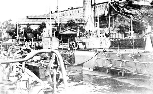Подводные лодки Морж и Тюлень Севастополь 1916 год Подводная лодка - фото 330