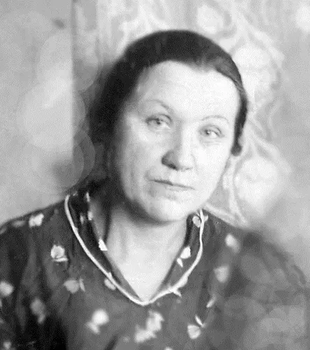 Евлампия Пантелеевна Бараненко моя бабушка Пригнали Зирочку домой без - фото 17