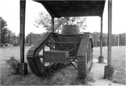 Опытный танк Скелетон построенной в США компанией Пионир Трактор стал - фото 122