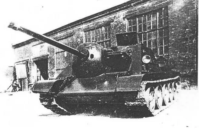 Опытная САУ СУ85IV Свердловск Уралмашзавод июль 1943 года 1 изменение - фото 18