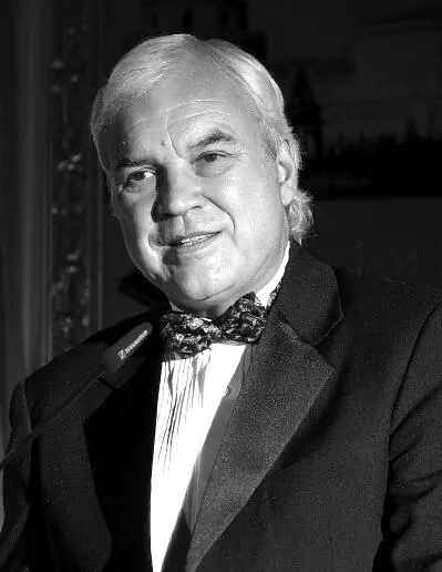 Владимир Молчанов Владимир Кириллович вёл телепрограммы До и после 90 - фото 34