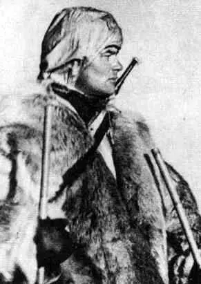 Финский лыжник в меховой одежде Финские солдаты Трофейный тягач Т20 - фото 45