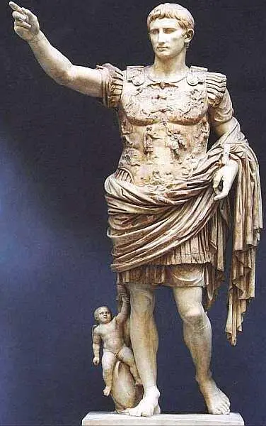 Статуя Августа из Прима Порта I век Мрамор Высота 202 Музей Кьярамонти О - фото 15