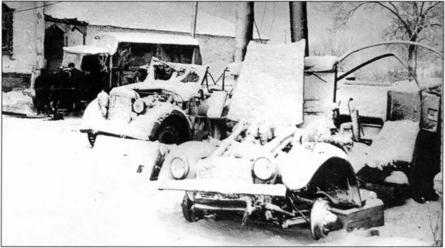 Автомашины брошенные немцами под Тулой Декабрь 1941 года Бронеавтомобили - фото 58