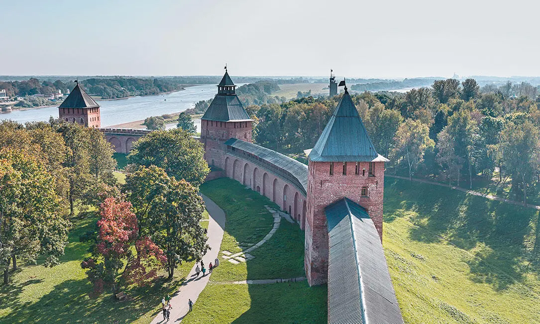 Новгородский кремль Крупные области Новгородской земли издавна стремились - фото 95