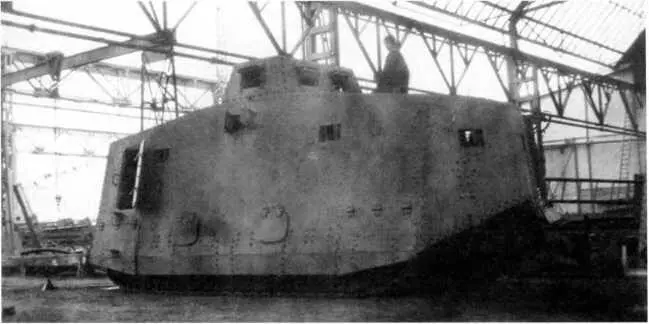 Собранный танк A7V 501 с корпусом Рёхлинг первого заказа на заводе - фото 31