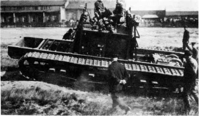 Ходовые испытания шасси A7V Эскизный проект танка A7VU3 с пулеметными - фото 42