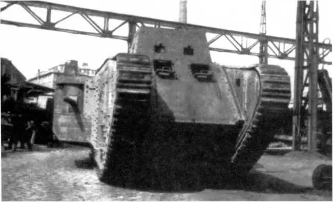 Taнк A7VU собранный на заводе Стеффенс унд Нолле июнь 1918 г При - фото 44