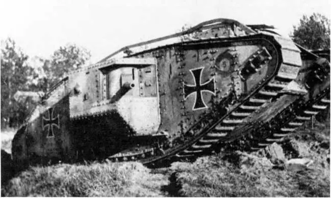 Трофейный британский Mk IV Beutepanzerwagen IV перевооруженный 57мм пушками - фото 117