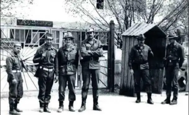 У коменданта Кабульского гарнизона Ермаков заметил на ходу что командир - фото 166