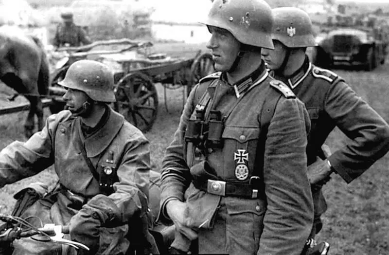 Солдаты немецкой армии Я со своей стороны считал что такая затея втянет - фото 26