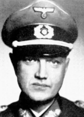Лахузен Эрвин Эдлер фон генералмайор Возглавлял Абвер I разведка В мае - фото 26