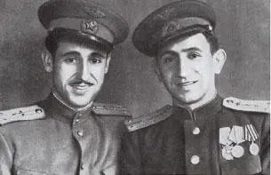 С августа 1942 года воевал под Сталинградом был заместителем командира - фото 36