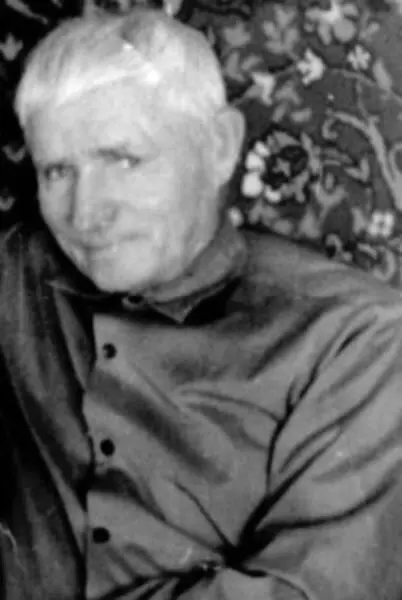 Мечиков Андрей Тимофеевич И вот наш взвод сохранившихся ребят начал выходить - фото 145