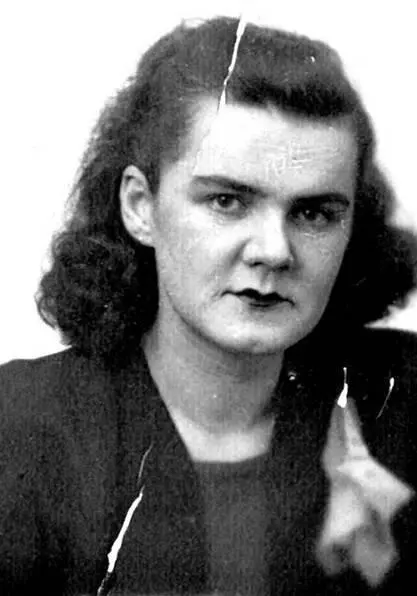Тамара Андреева 1945 г Вернуться в Москву им удалось только через три месяца - фото 166