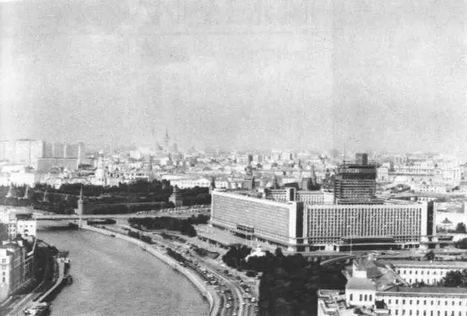 Гостиница Россия 1964 1968 Руководитель авторского коллектива Дом - фото 117