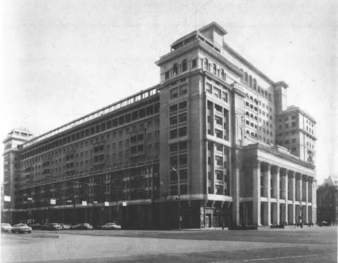 Гостиница Москва 1935 Совместно с архитекторами Л Савельевым и О - фото 20