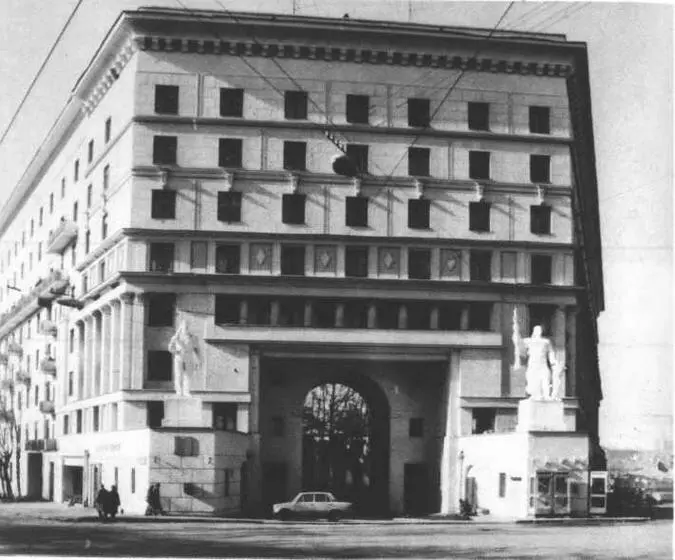 Жилой дом на Яузском бульваре 1936 И А Казусь Л РУДНЕВ 18851956 Лев - фото 56
