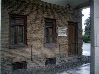 Дом в котором родился Сталин Гори Мемориал Сталина в Гори Лев Лурье на - фото 35