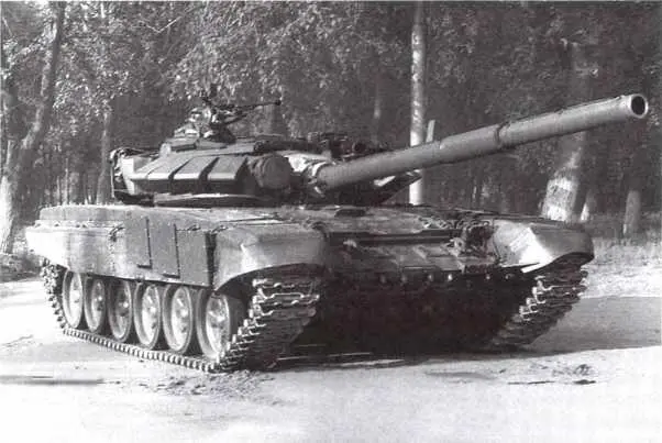 Танк Т72БМ со встроенной динамической защитой 1989 год Т90 объект 188 - фото 89