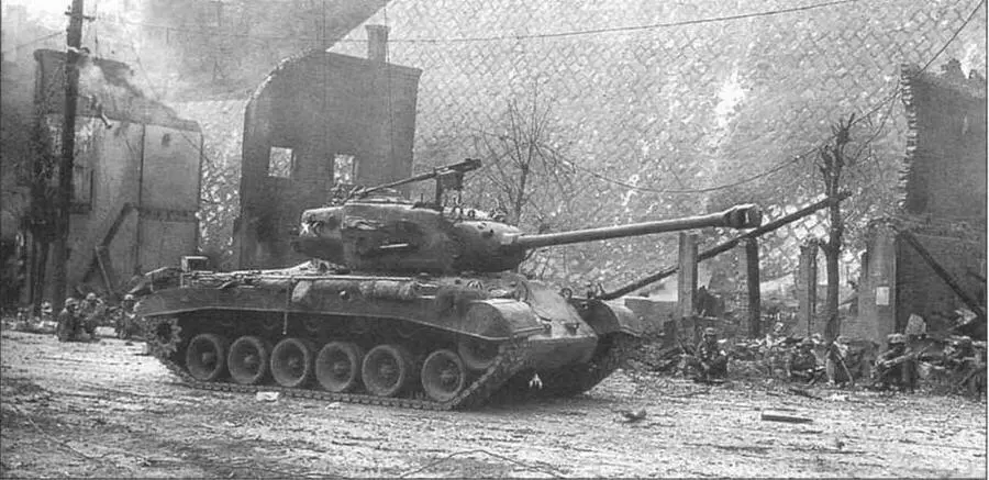 Танк М26 1й сводной бригады морской пехоты США на улице Сеула 26 сентября - фото 42