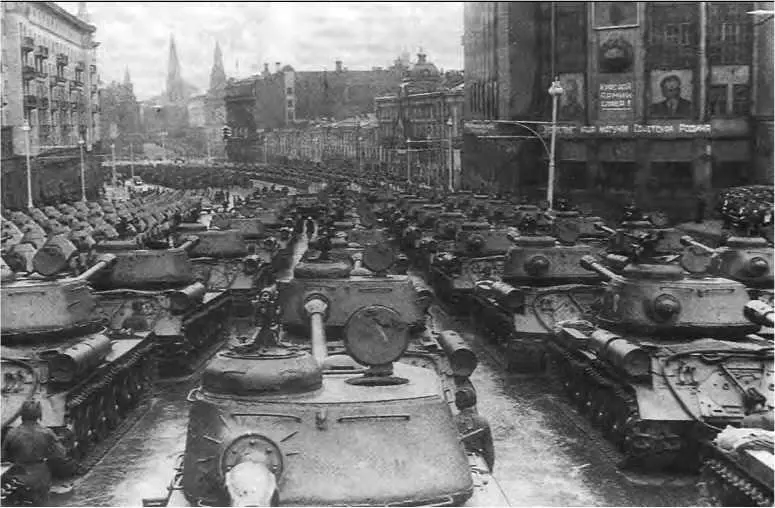 Парад Победы Москва 24 июня 1945 г Парад Победы союзников по - фото 92
