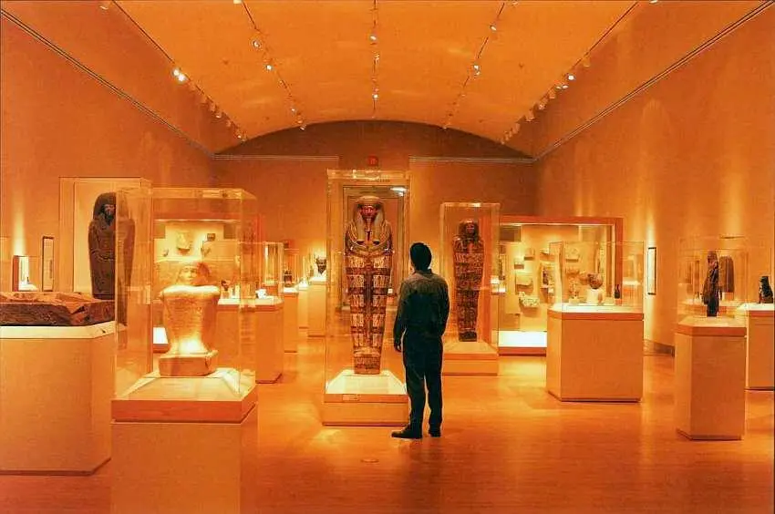 Египетский зал История музея началась в 1823 когда в Бруклине основали - фото 2