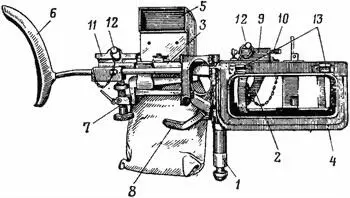 а б Рис 35Механизм наводки пулемета СГМБ а с механизмом тонкой наводки - фото 45