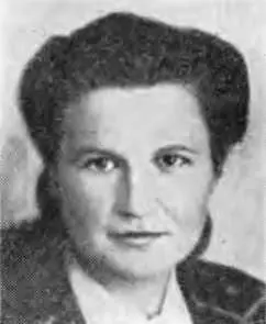 Саратова Майя Дмитриевна Солдаты ягдкоманды в широких шинелях и в черных - фото 20