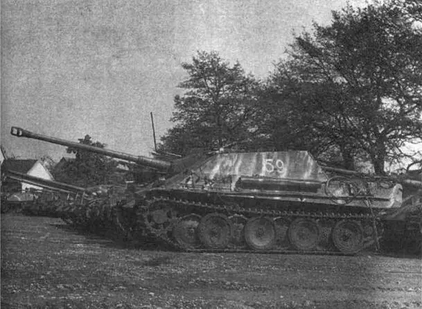 САУ Jagdpanther захваченная во Франции Лето 1944 гола ТАКТИКОТЕХНИЧЕСКИЕ - фото 124