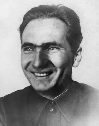 Сергей Георгиевич Сперанский 1932 г Елизавета Петровна с внучкой Мариной - фото 145