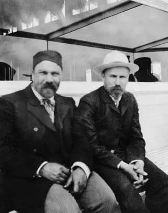 Путешествие Сперанских по Волге 1904 г Сверху Георгий Несторович на пароходе - фото 54