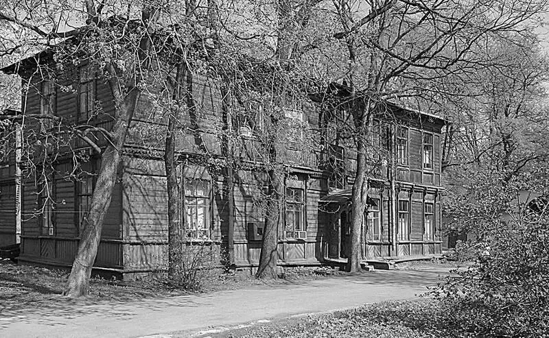 Первое здание Убежища 2012 г Закладка сопровождалась богослужением которое - фото 95
