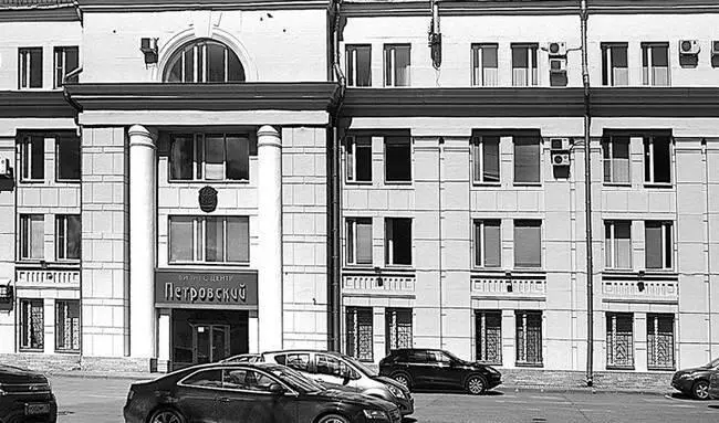 Петровская коса 1 На нём 11 электромоторов 5 лебёдок Все механизировано - фото 110