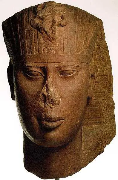Неизвестный мастер Голова Фараона Амасиса Около 560 до н э Красный кварцит - фото 8