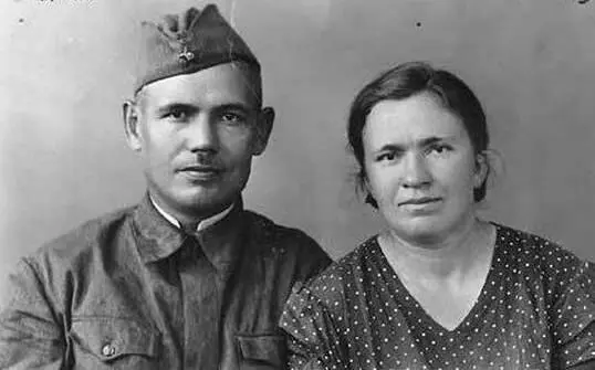 Филипп Андреевич и Александра Яковлевна родители Августины Филипповны - фото 104