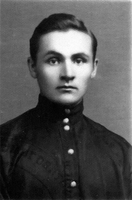 Шехерев Г ГАПК После окончания школы несколько выпускников включая Витвицкого - фото 9