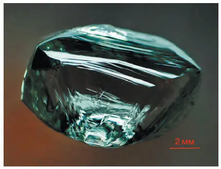Рис 43Природный алмаз после автополировки Касание инструмента в этом - фото 35