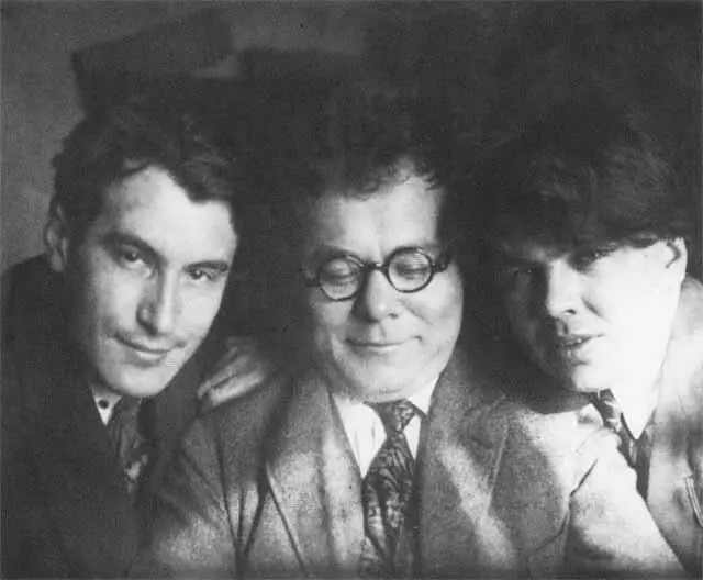 Валентин Катаев Всеволод Иванов Леонид Леонов 1920е гг Писательский - фото 33