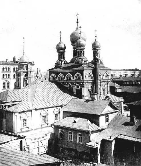 В 1935 г храм закрыли и передали для спецнужд НКВД Впоследствии здесь - фото 99