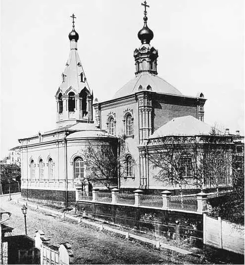 В начале 1932 г Грузинский храм закрыли и в этом же году снесли На его месте - фото 118
