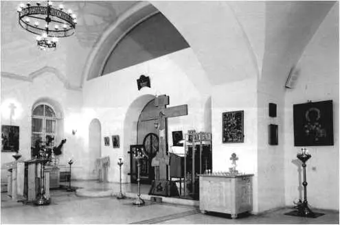 Церковь закрыли в 1929 г снесли купол и верх колокольни В советские годы - фото 219